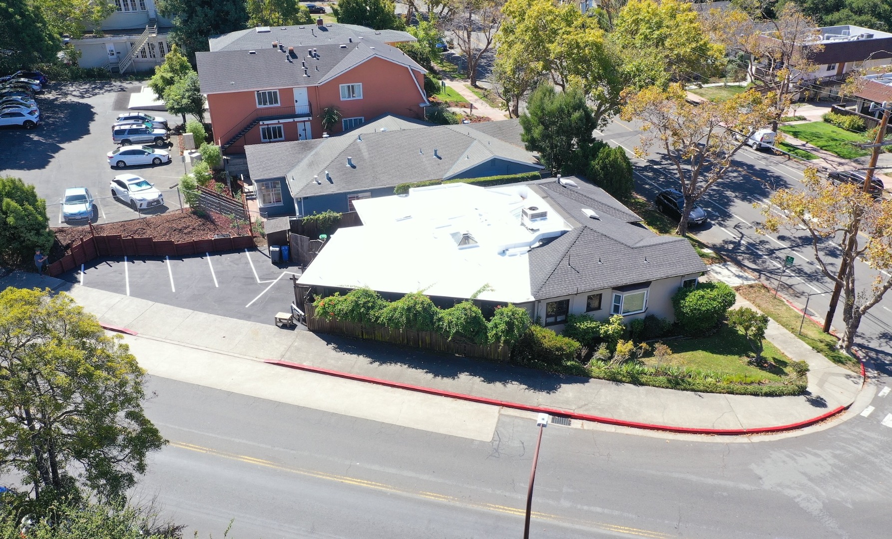 917 The Alameda Image #4