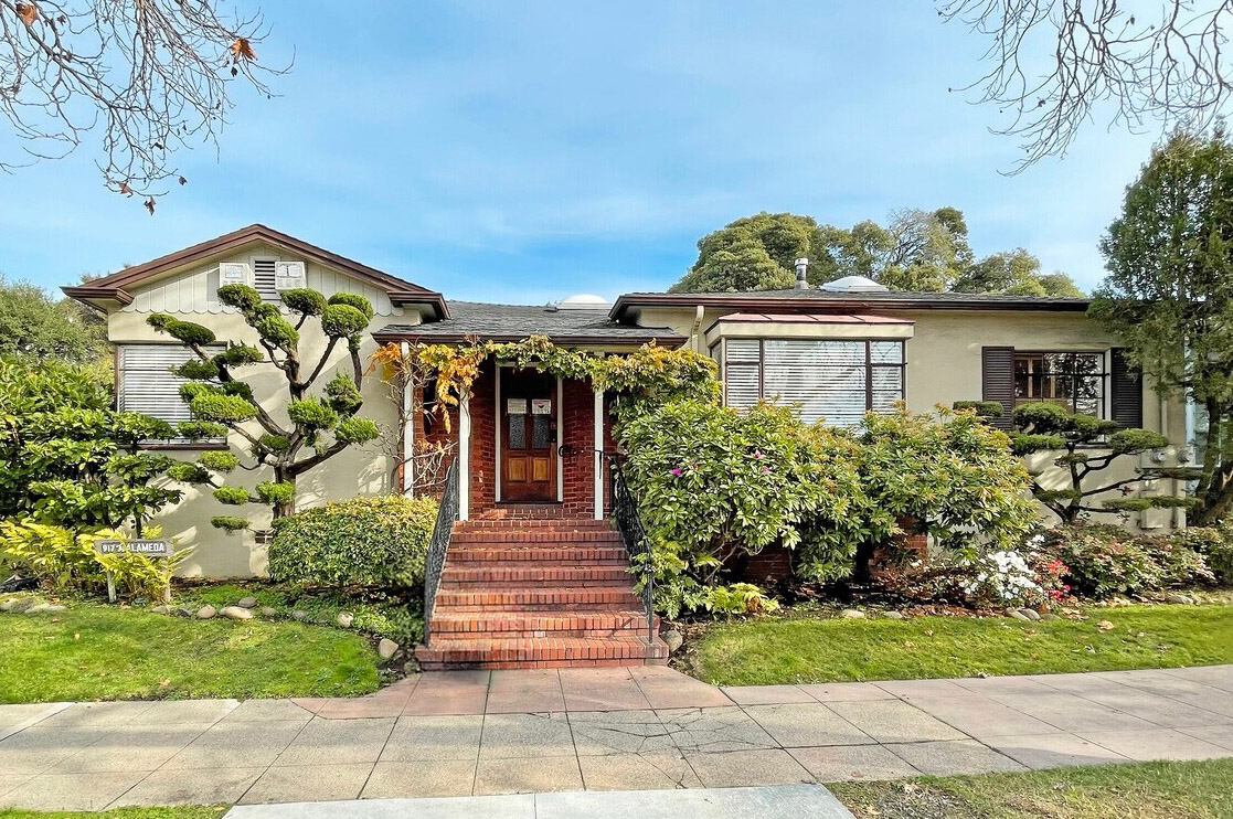 917 The Alameda Image #1