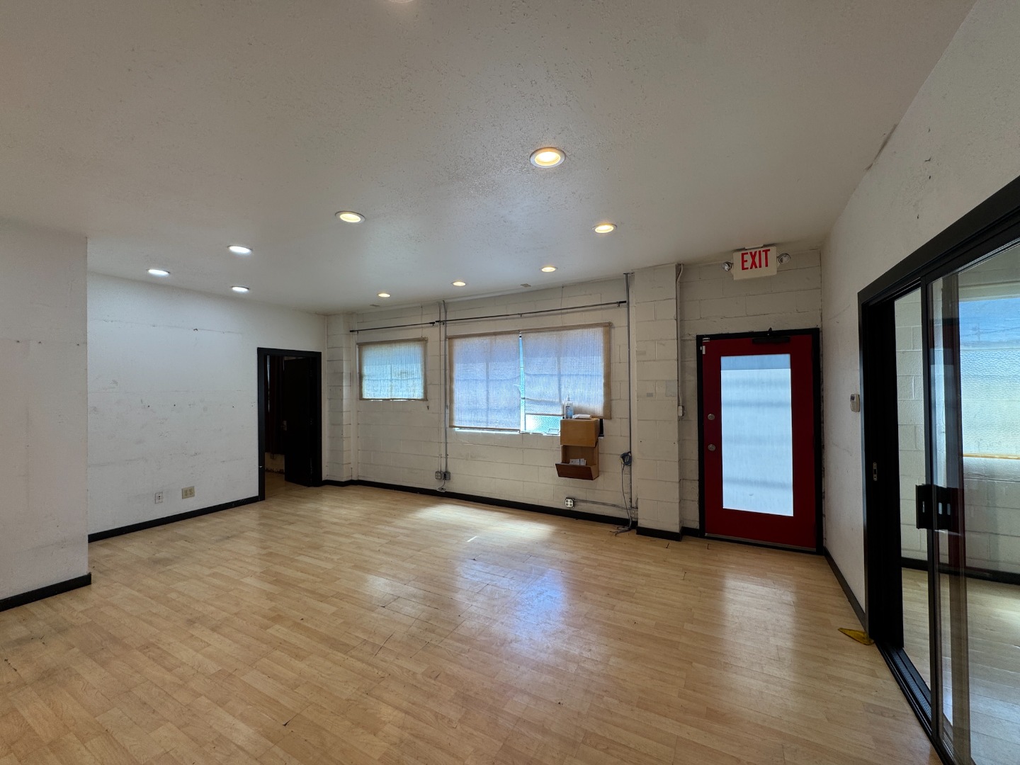 1052 Dwight Way Image #8